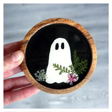 09/27/26 (Sunday) Pressed Flower Ghost Resin Art! 130pm - 330pm