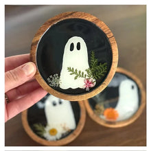 09/27/26 (Sunday) Pressed Flower Ghost Resin Art! 130pm - 330pm