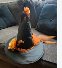 10/10/26 (Saturday) Witch Hat Bar! Create Your Own Witch Hat! 1030am - 12pm