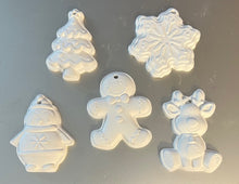 12/12/26 (Saturday) Cinnamon Twist Sourdough & Ceramic Ornaments! 10am - 12pm