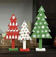 10/26/25 (Sunday) Holiday Tree Trios!  1pm - 4pm